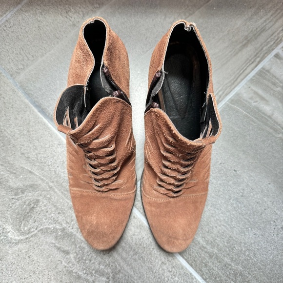 Free People Suede Crisscross Ankle Booties 7.5 - Picture 4 of 7